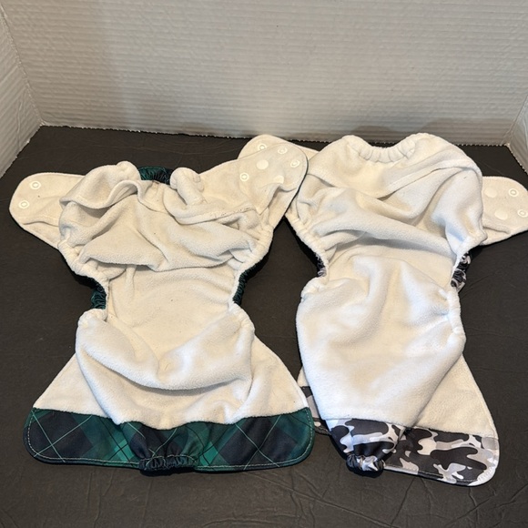 Lot of 3 Wegreeco Reusable Diapers - Picture 9 of 10